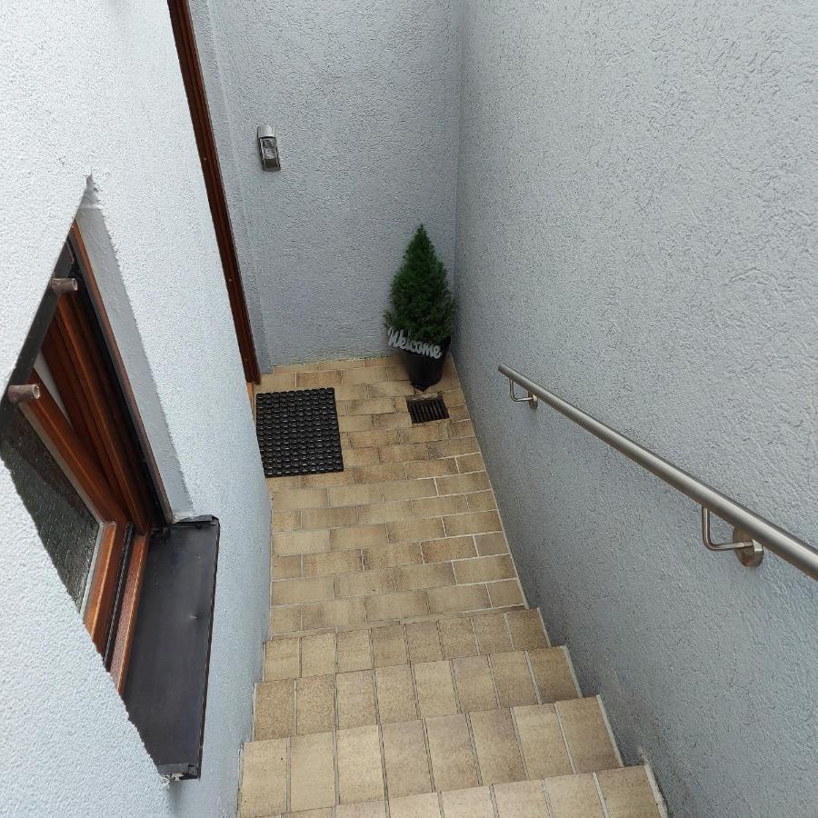 Feels Like Home @ Eppinger Remseck am Neckar Exterior foto